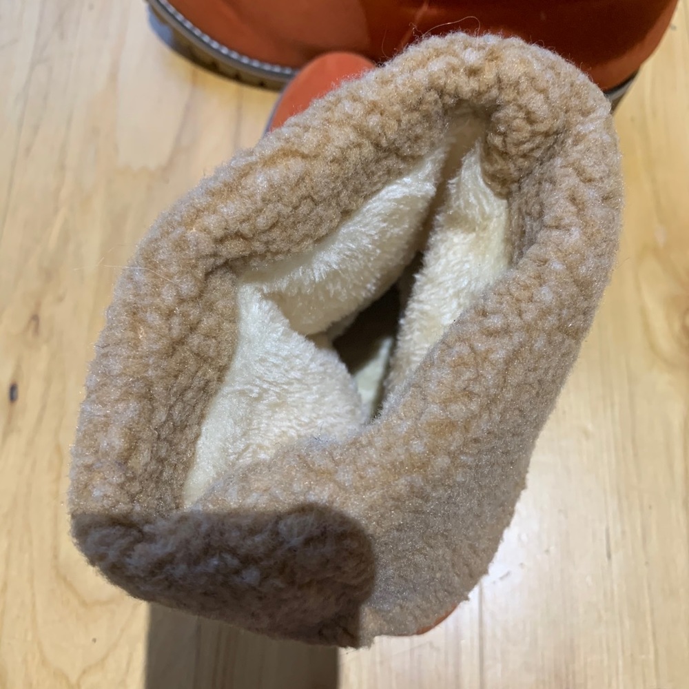 Wool-Lined Booties - image 4